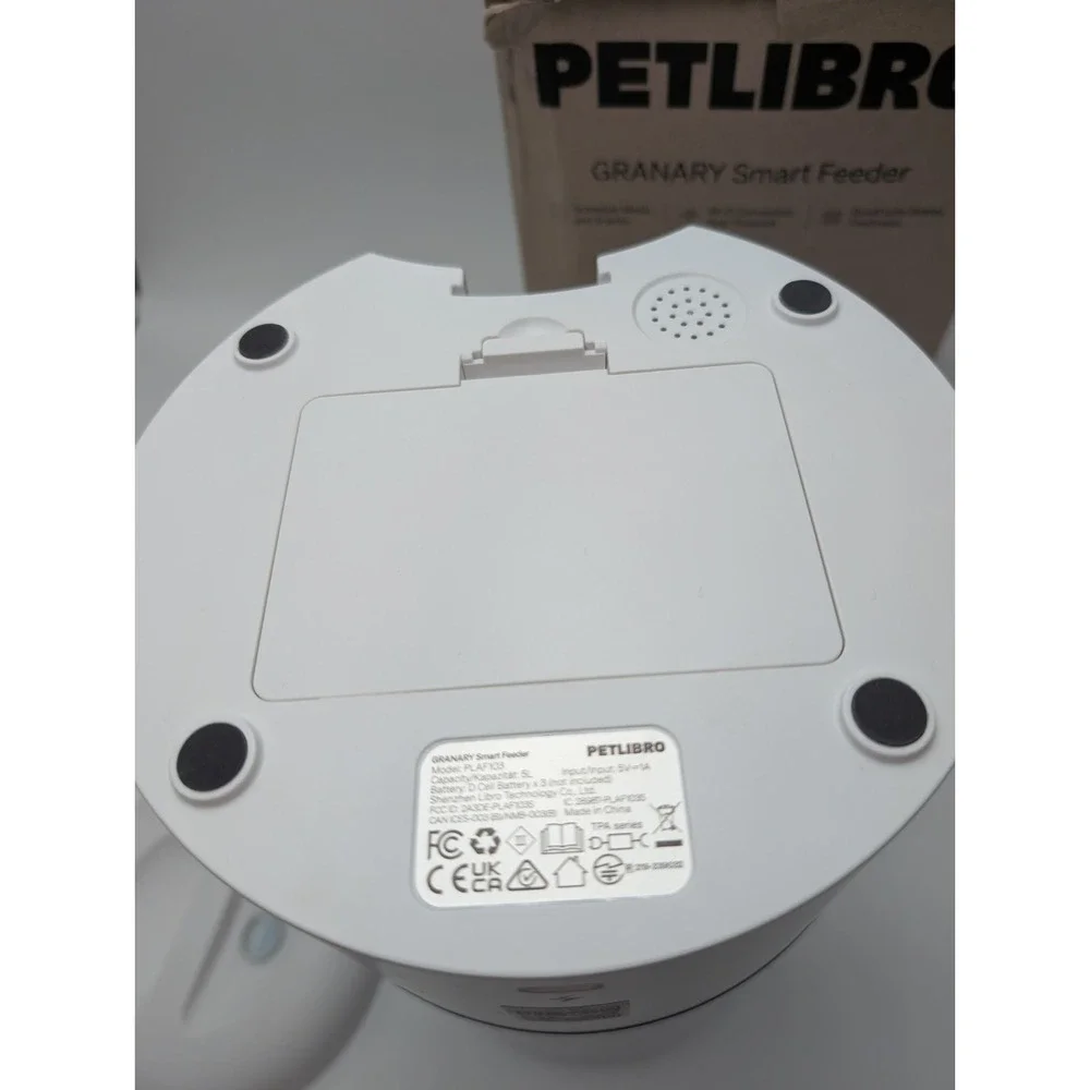 PETLIBRO Automatic Cat Feeder, 5G WiFi Automatic Dog Feeder PLAF103 White